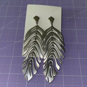 Kendra Scott Lotus Earrings